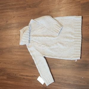 Gap gray sweater
